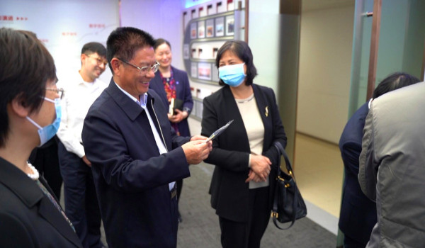 唐贤清出席“中行杯·时代因你而变”首届大学生数字人民币公益广告大赛启动仪式