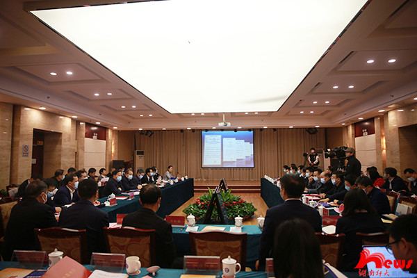 《湖南乡村振兴蓝皮书》发布会在我校举行