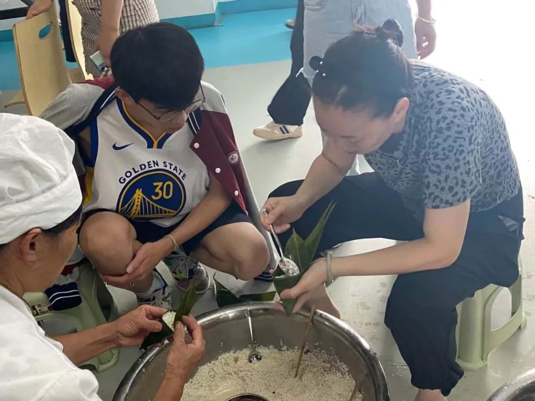 悠悠粽香 甜蜜时光——湖南师范大学附属高阳学校开展端午节主题系列活动