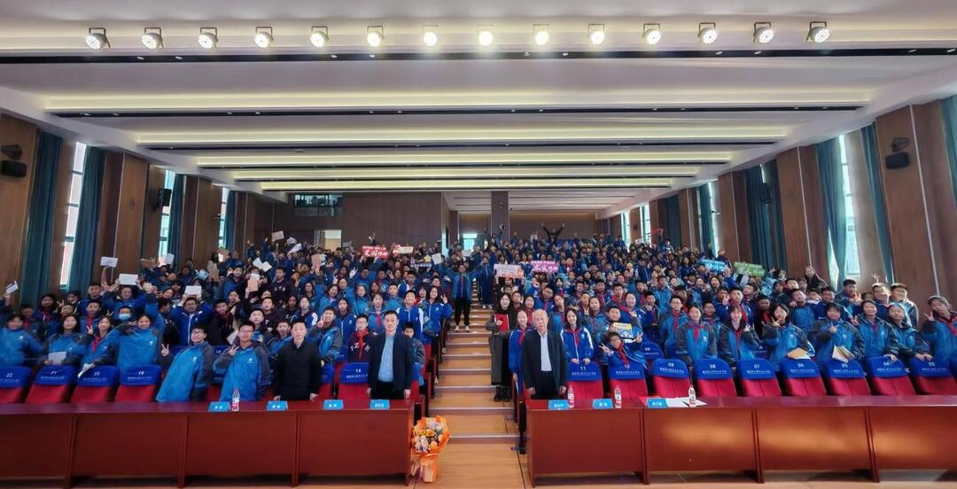 图片 1.png 图片 1.png